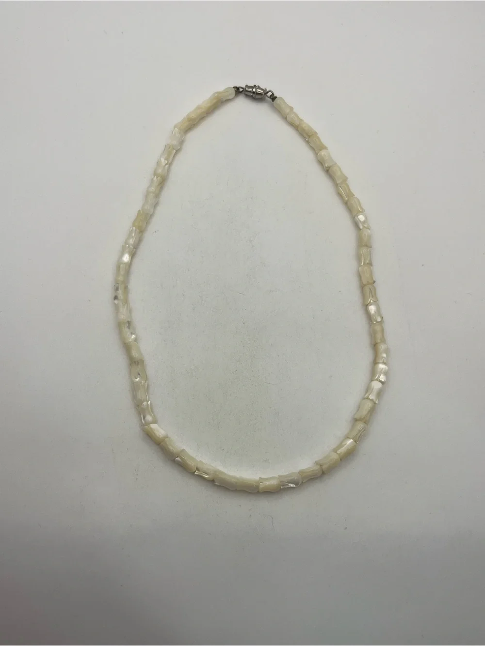 Tulip flowers hand-carved mother of pearl beaded vintage necklace
